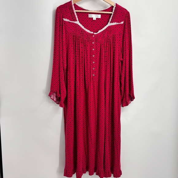 Eileen West Other - Eileen West long nightgown red white floral lounge with ruffle at sleeves Sz M